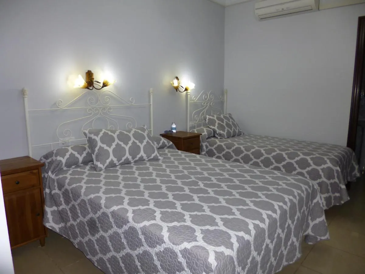 Hostel Hostal Virgen Del Rocio Los Palacios Y Villafranca Spain